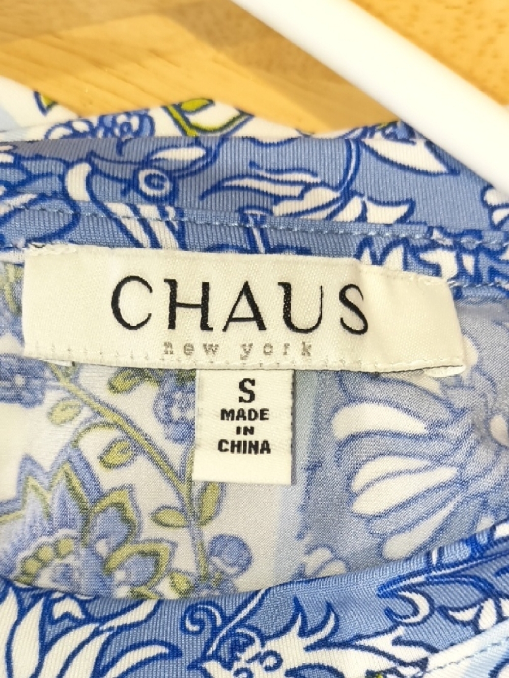 Chaus Blue and White Floral Border Sleeveless Top - Picture 2 of 5